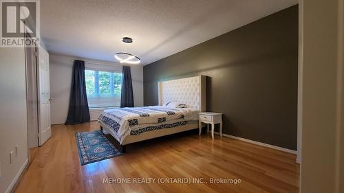 1272 Sir David Drive, Oakville (Clearview), ON - Indoor Photo Showing Dining Room