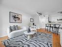 601-25 Grenville St, Toronto, ON  - Indoor 