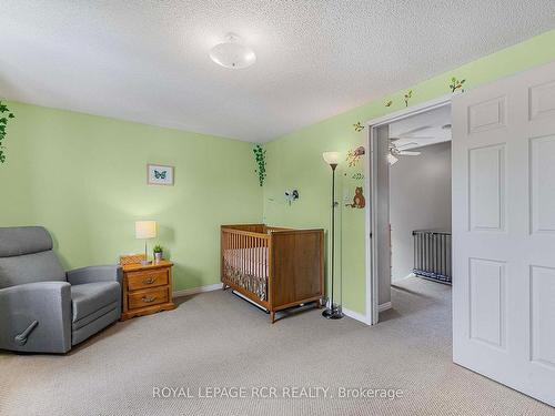 131 Black Cherry Cres, Barrie, ON - Indoor Photo Showing Bedroom