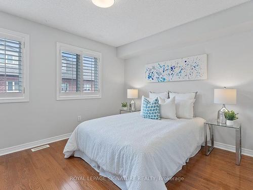 3-116 Evans Ave, Toronto, ON - Indoor Photo Showing Bedroom