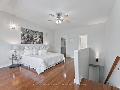 3-116 Evans Ave, Toronto, ON - Indoor Photo Showing Bedroom