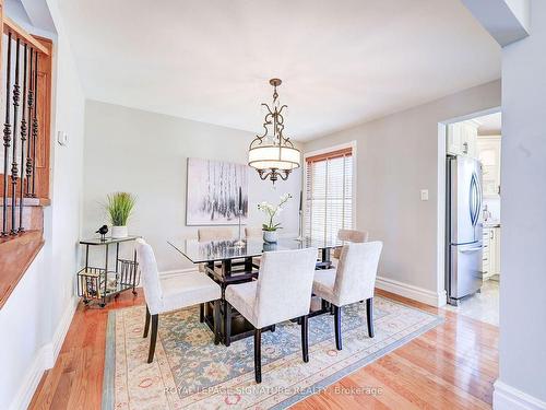 4476 Sawmill Valley Dr, Mississauga, ON - Indoor Photo Showing Dining Room