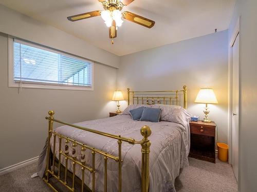 2280 Fleetwood Ave, Kamloops, BC - Indoor Photo Showing Bedroom