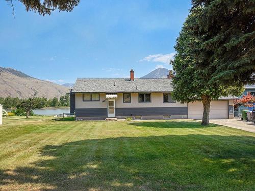 1975 Westsyde Rd, Kamloops, BC - Outdoor