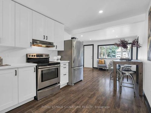 33 Riveredge Dr S, Georgina, ON - Indoor Photo Showing Kitchen