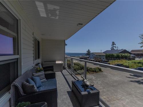 224-390 Island Hwy South, Campbell River, BC - Outdoor With Exterior