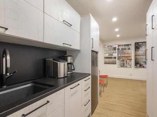 Kitchenette - 234 Ch. George-Bonnallie, Eastman, QC - Indoor Photo Showing Kitchen