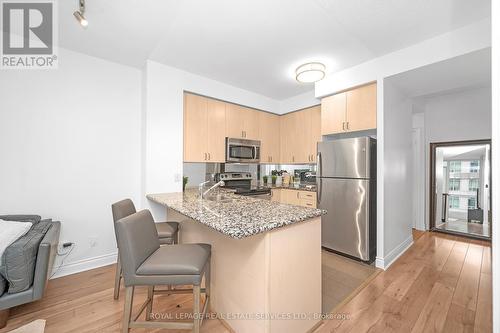 1501 - 225 Webb Drive, Mississauga (City Centre), ON - Indoor Photo Showing Kitchen