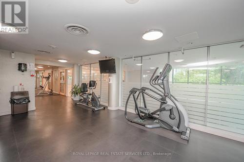 1501 - 225 Webb Drive, Mississauga, ON - Indoor Photo Showing Gym Room