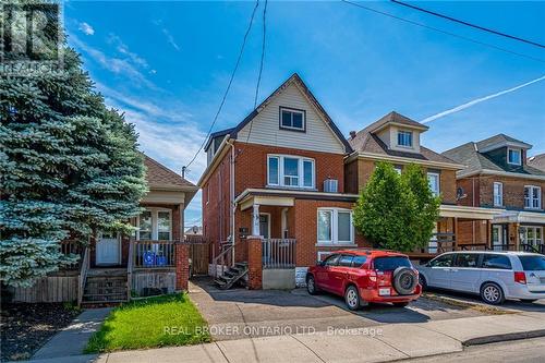 42 Balsam Avenue N, Hamilton, ON - Outdoor With Facade