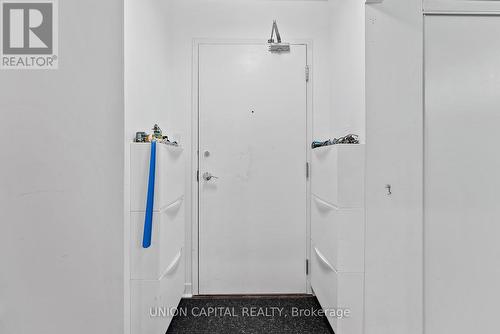 203 - 127 Queen Street E, Toronto, ON - Indoor Photo Showing Other Room