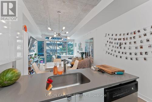 203 - 127 Queen Street E, Toronto, ON - Indoor Photo Showing Kitchen