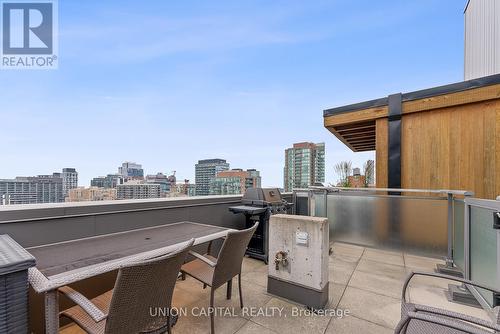 203 - 127 Queen Street E, Toronto, ON - Outdoor