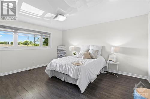 480 River Road, Ottawa, ON - Indoor Photo Showing Bedroom