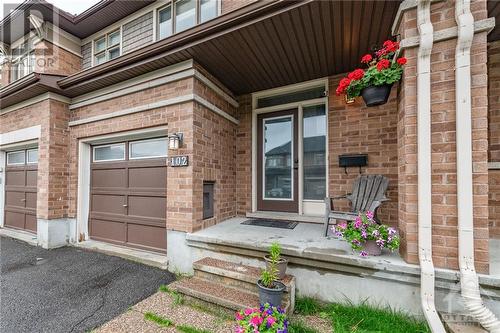 102 Popplewell Crescent, Ottawa, ON - Outdoor