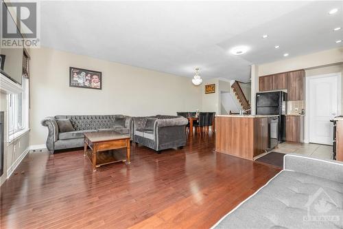 102 Popplewell Crescent, Ottawa, ON - Indoor