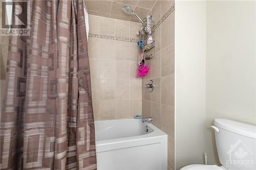 102 Popplewell Crescent, Ottawa, ON - Indoor Photo Showing Bathroom