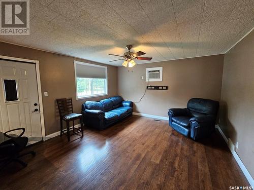 308 4Th Street W, Carlyle, SK - Indoor