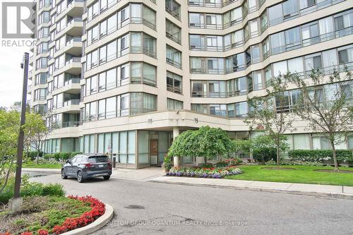 903 - 75 King Street E, Mississauga, ON - Outdoor With Balcony With Facade