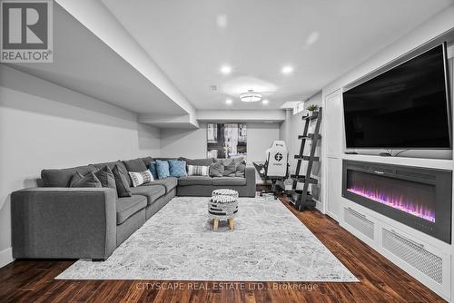 46 Gollop Crescent, Halton Hills (Georgetown), ON - Indoor Photo Showing Living Room