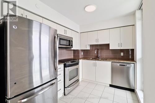 1105 - 205 Sherway Gardens Drive, Toronto W08, ON - Indoor Photo Showing Kitchen With Stainless Steel Kitchen