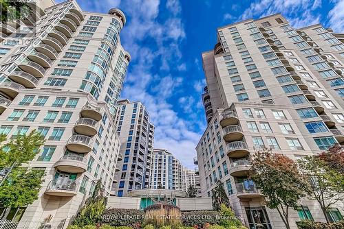 1018 - 2111 Lake Shore Boulevard W, Toronto W06, ON - Outdoor With Balcony With Facade