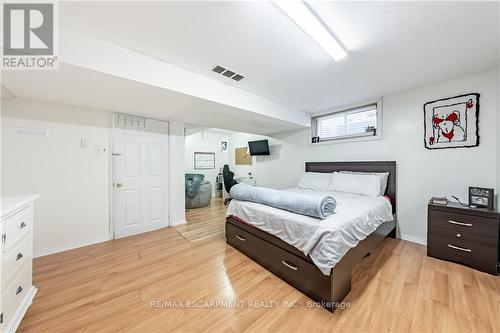 38 Meadowpoint Drive, Hamilton (Allison), ON - Indoor Photo Showing Bedroom