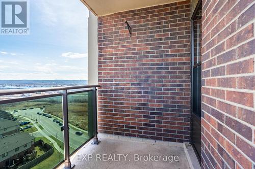 1203 - 301 Frances Avenue, Hamilton, ON - Outdoor