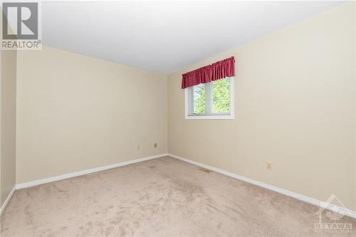 3754 Autumnwood Street, Ottawa, ON - Indoor Photo Showing Other Room