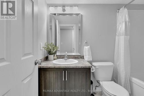 50 - 3200 Singleton Avenue, London, ON - Indoor Photo Showing Bathroom