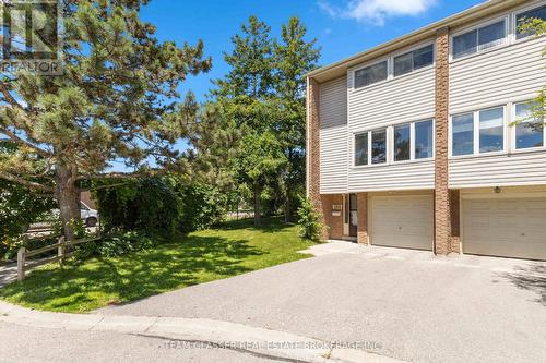 184 - 700 Osgoode Drive, London, ON - Outdoor