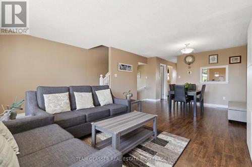 184 - 700 Osgoode Drive, London, ON - Indoor Photo Showing Living Room