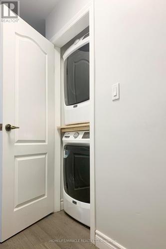 46 Clifton Avenue, Toronto, ON - Indoor Photo Showing Laundry Room
