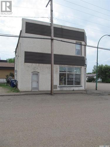 201 Centre Street, Ponteix, SK 