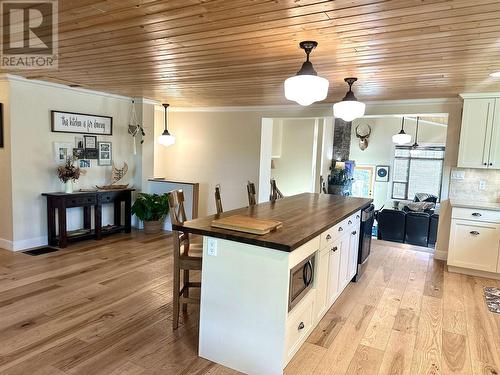 837 Mcdonald Road, Vanderhoof, BC - Indoor Photo Showing Kitchen