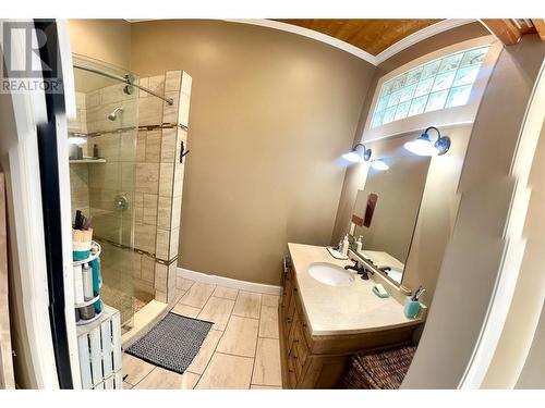 837 Mcdonald Road, Vanderhoof, BC - Indoor Photo Showing Bathroom