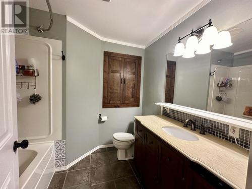 837 Mcdonald Road, Vanderhoof, BC - Indoor Photo Showing Bathroom