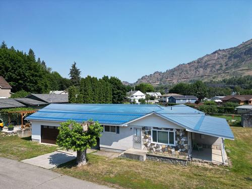 169 79Th Avenue, Grand Forks, BC - Outdoor