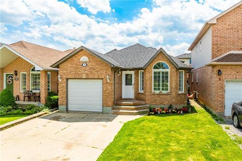 38 Meadowpoint Drive, Hamilton, ON - Outdoor With Facade