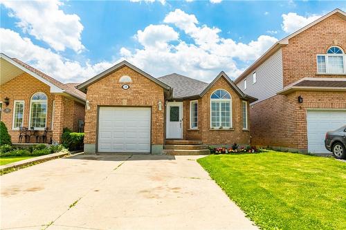 38 Meadowpoint Drive, Hamilton, ON - Outdoor With Facade