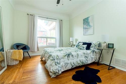 189 Stinson Street, Hamilton, ON - Indoor Photo Showing Bedroom