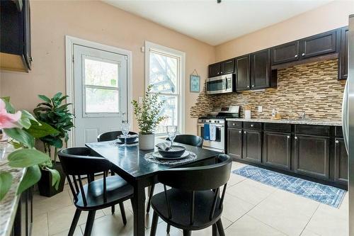 189 Stinson Street, Hamilton, ON - Indoor Photo Showing Dining Room