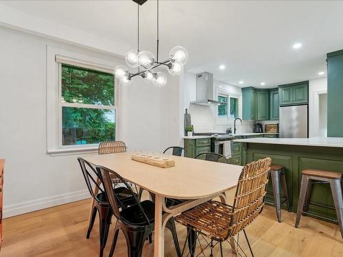 186 Old Orchard Road, Burlington, ON - Indoor Photo Showing Dining Room