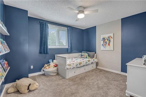 2188 Donald Road, Burlington, ON - Indoor Photo Showing Bedroom