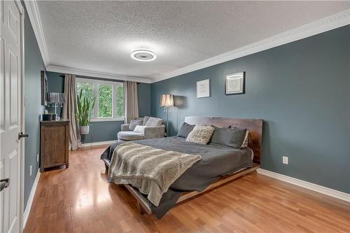 2188 Donald Road, Burlington, ON - Indoor Photo Showing Bedroom