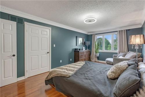 2188 Donald Road, Burlington, ON - Indoor Photo Showing Bedroom