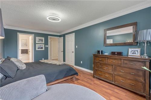 2188 Donald Road, Burlington, ON - Indoor Photo Showing Bedroom