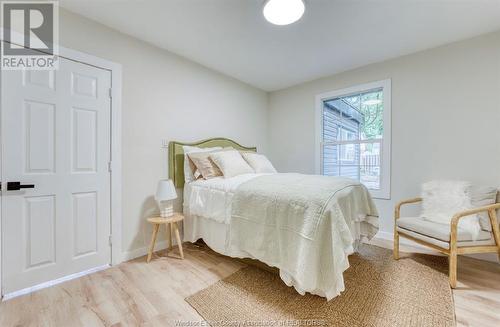 1086 Brock Street, Windsor, ON - Indoor Photo Showing Bedroom