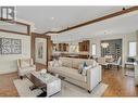 2037 Capistrano Drive, Kelowna, BC  - Indoor Photo Showing Living Room 