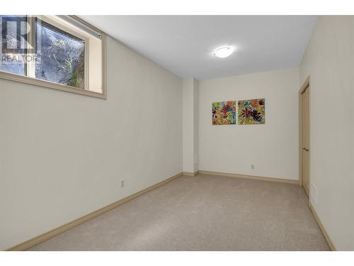 2037 Capistrano Drive, Kelowna, BC - Indoor Photo Showing Other Room